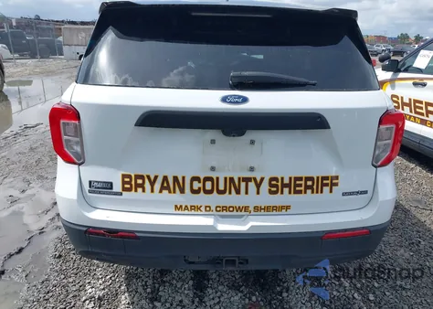 2022 Ford Police Interceptor z USA, uszkodzony, nr VIN 1FM5K8AB9NGA27075